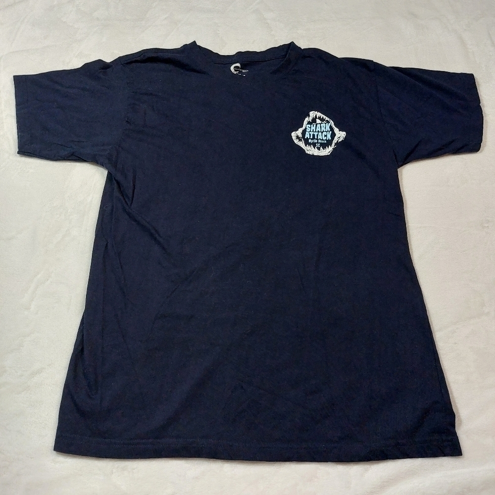 Myrtle Beach South Carolina Shark Attack Navy Blue T-Shirt Size Medium